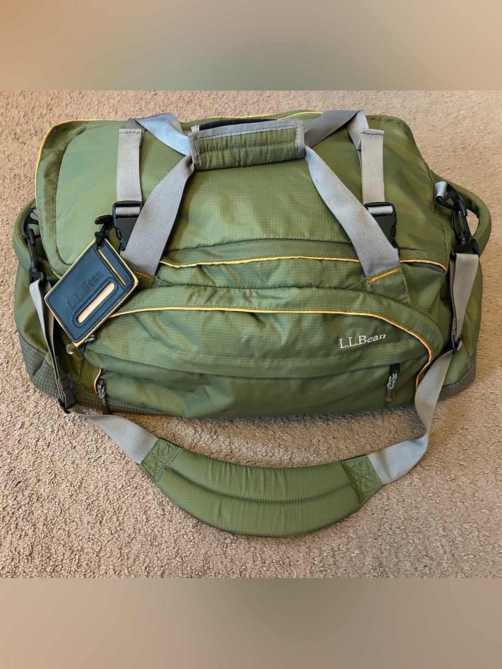 L.L. Bean Olive Green Ripstop Duffel Bag Medium